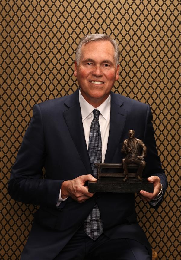 改造火箭重塑哈登，“跑轰大师”丹东尼却有个悲剧的人生观