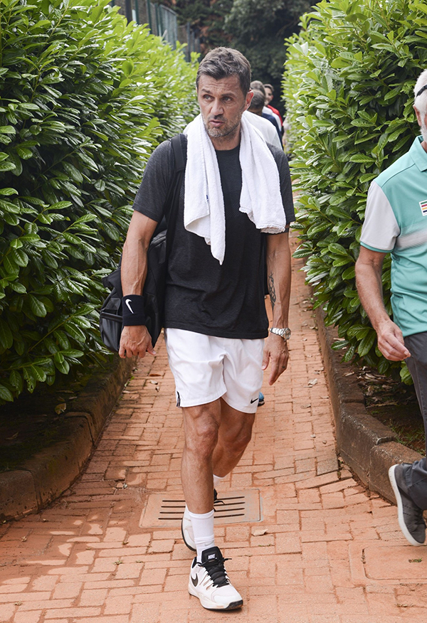 欢迎职业网坛最大牌新秀，49岁马尔蒂尼这次没穿米兰队服