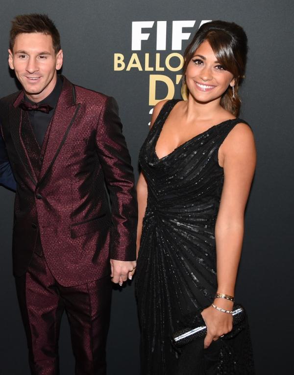 21年爱情长跑！梅西家乡大婚，球王的婚礼不用“随份子”