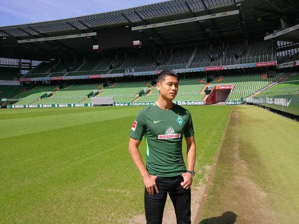 中国人再现五大联赛！张玉宁租借德甲不来梅，下一站登陆英超