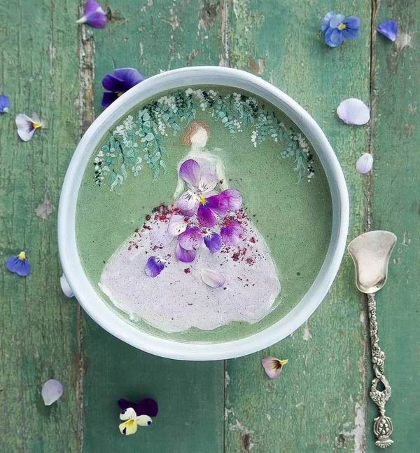 吃一碗这样的梦幻奶昔，是每个孩子的夏日梦想吧