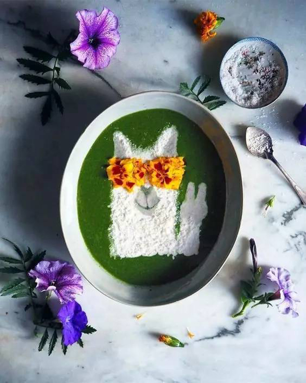 吃一碗这样的梦幻奶昔，是每个孩子的夏日梦想吧