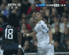 武僧佩佩十年皇马生涯落幕，其实他的犯规比梅西内马尔都少