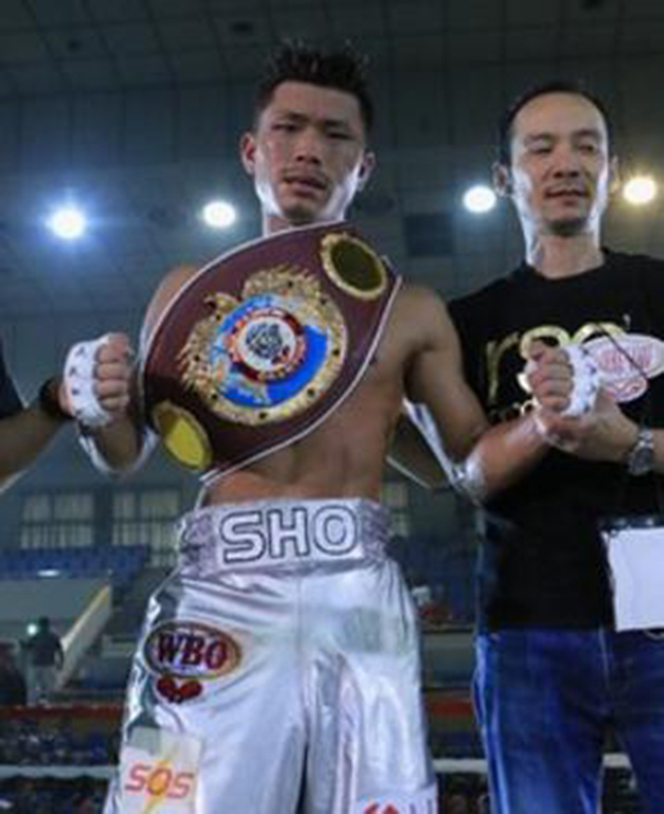 日本拳王叫嚣在中国干掉邹市明，邹市明：不会让国人失望