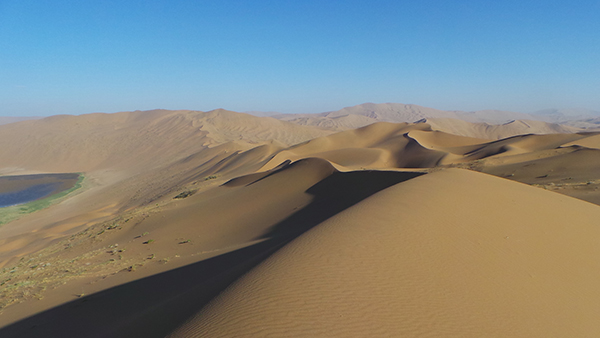 闯入巴丹吉林，身陷沙漠统治的蒙西高原