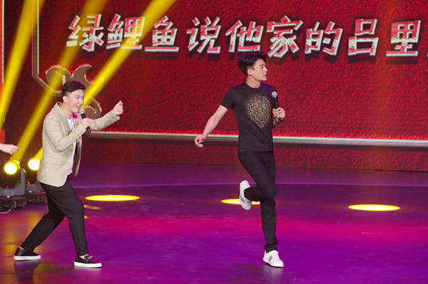 看电视｜天气这么热，瞅啥呢