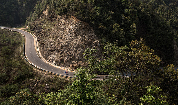 迷失越南：摩托车纵行三千五百公里