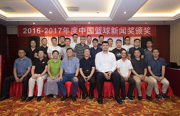 中国篮球新闻奖揭晓，澎湃新闻《大山篮球梦》获年度视频奖