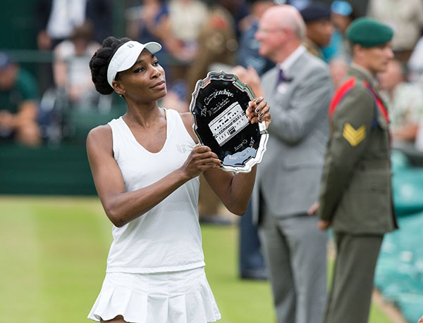 女子网坛No.1更“水”了，37岁的大威却在续写家族荣耀