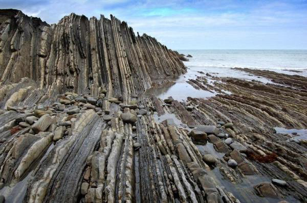 《权力的游戏》第七季开播，这些新增的取景地又要火了