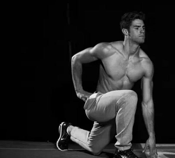 鹿晗练成肌肉型男了，他的健身法则藏着什么秘密