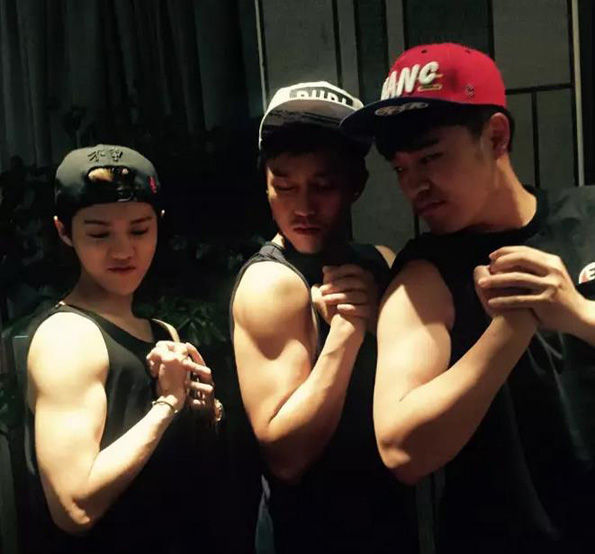 鹿晗练成肌肉型男了，他的健身法则藏着什么秘密