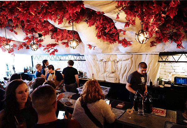 趣看｜只与《权力的游戏》第七季同步，华盛顿开了一间快闪吧