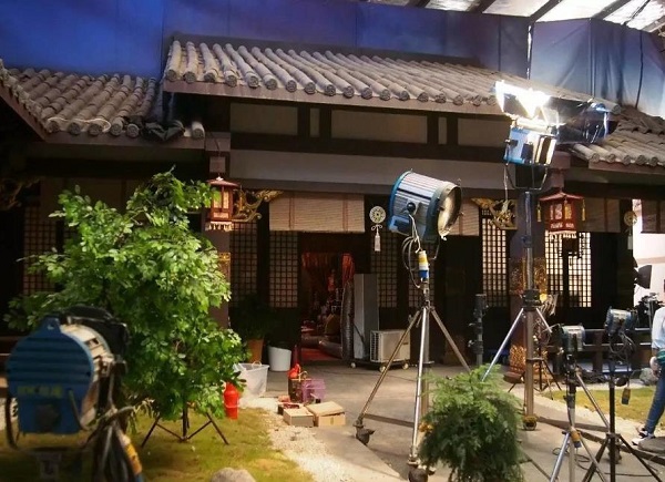 天气这么热，明星们的防暑利器是……