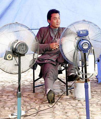 天气这么热，明星们的防暑利器是……