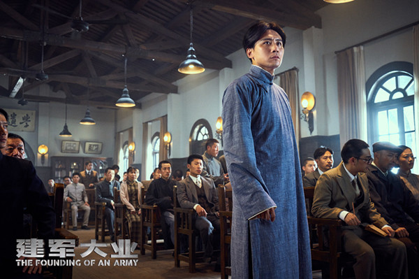 张宏森发文寄语《建军大业》：为主旋律电影正名