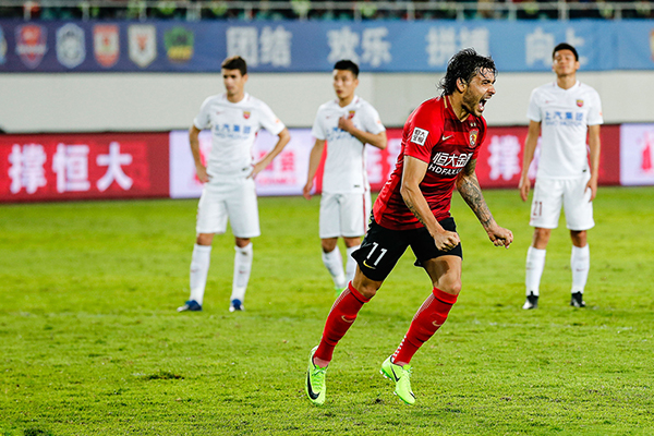 中超天王山之战！4年了，上港从没赢过恒大一场