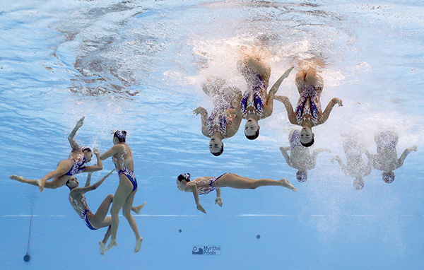 历史性突破！中国花游一曲《怒海争锋》获首枚世锦赛金牌