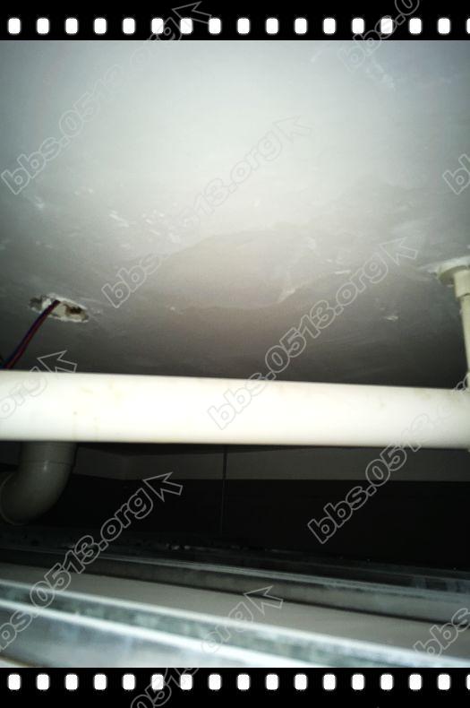 闭水检查衣帽间 (4).jpg