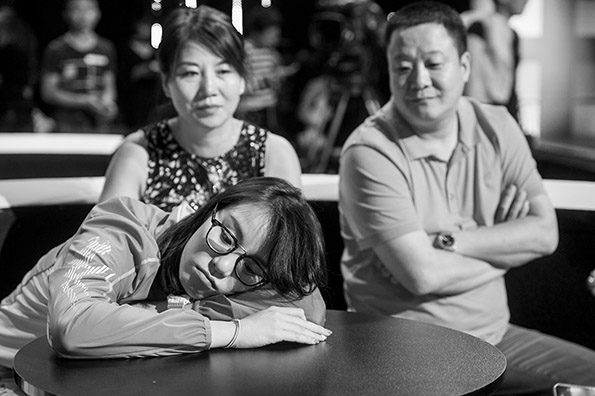 对话傅园慧父亲：我们劝她不要练了，但她想做到“前无古人”