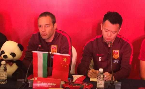 国青德国主帅5个月就遭弃用，足协这次没重蹈“赔钱”悲剧