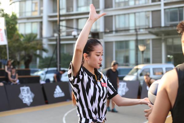 中国奥运三人篮球选手依旧“难产”，球员还在担心养家糊口