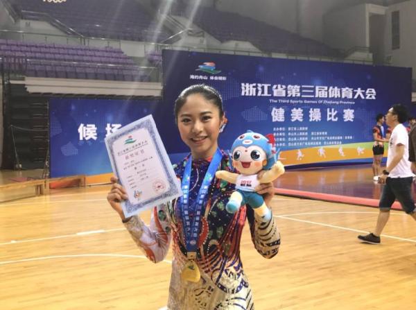 北大为何热衷健美操选手：大学生组建国家队，人才供不应求