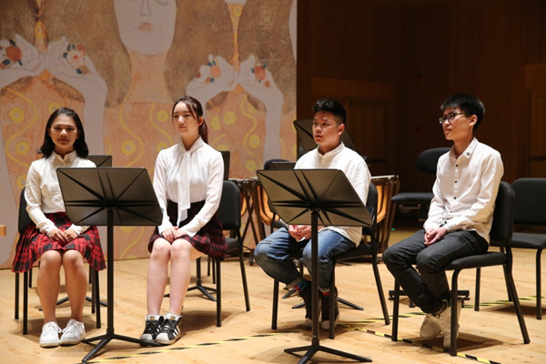 看电视｜和黄渤通个电话，林更新涨粉10万