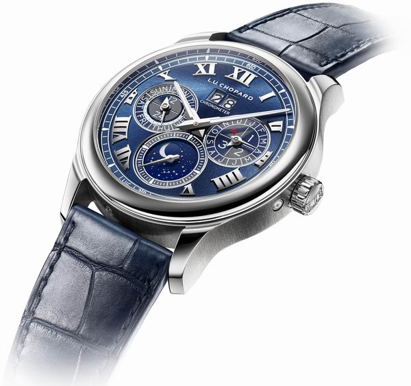 靳东圈粉，靠的不仅是演技，还有这些细节上的小心机