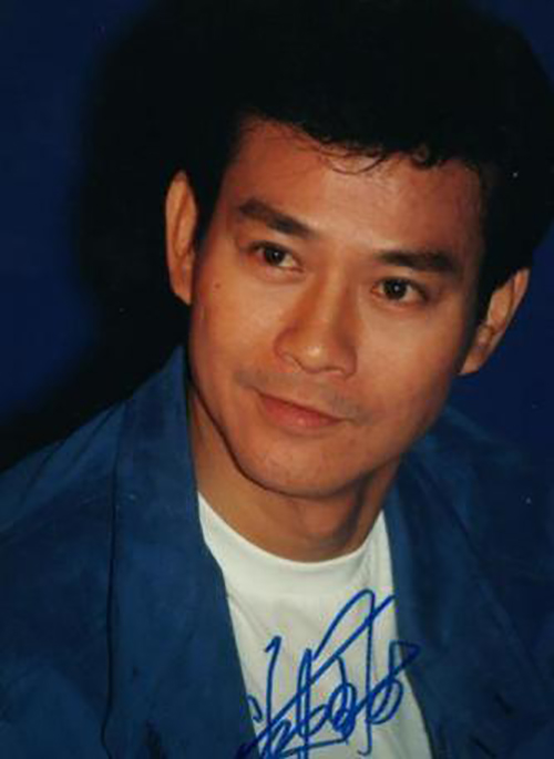 要聊不老男神，还得从郑少秋说起