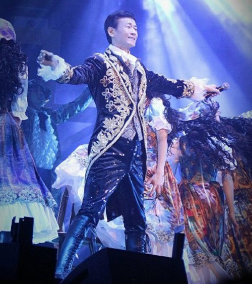 要聊不老男神，还得从郑少秋说起