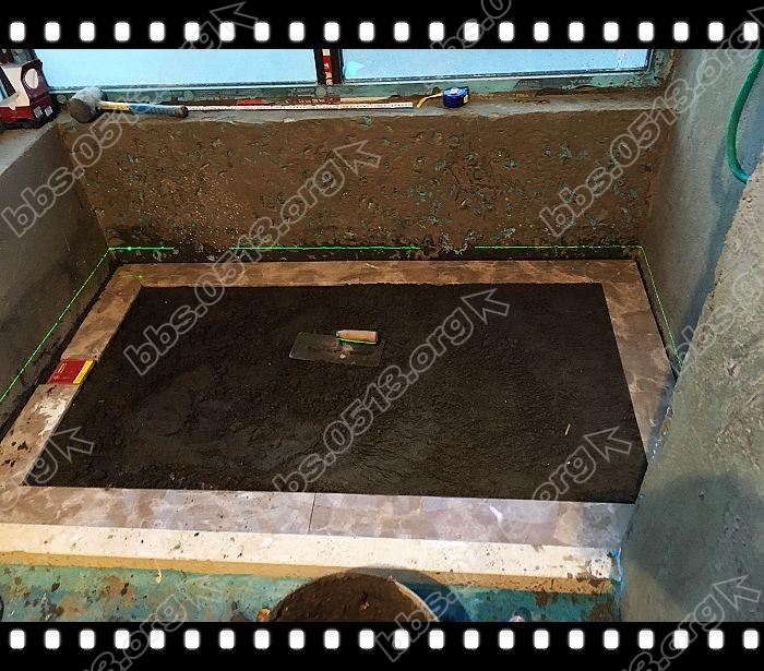 淋浴房防滑石安装 (17).jpg