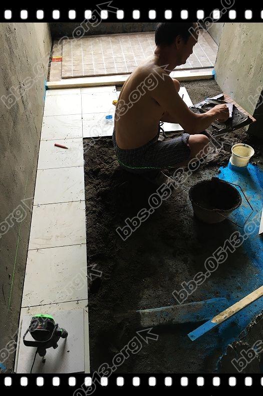 大卫生间地砖 (2).jpg