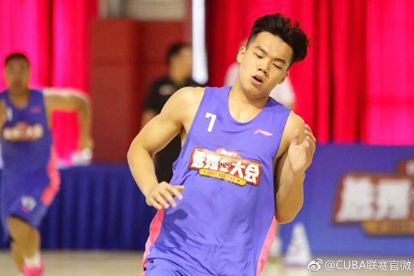 特写｜CBA选秀里的大学生球员：就是想经历一下，万一行呢