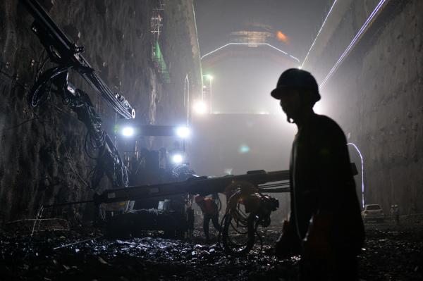 世界第二大水电站白鹤滩开建，金沙江27级水电雏形初现