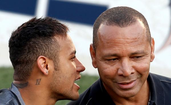 澎湃联播｜生活已经给人无数考验，旁人就别画蛇添足