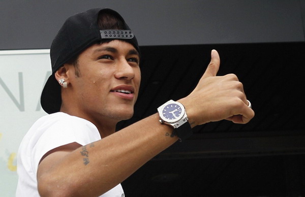 澎湃联播｜谁点赞多谁就是冠军，国足赢得世界杯指日可待