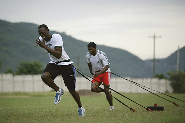 这枚铜牌更显博尔特的伟大，过去数月“闪电”几近崩溃