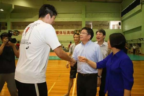 探访东方绿舟基地：40度高温下，百位运动员为全运最后冲刺