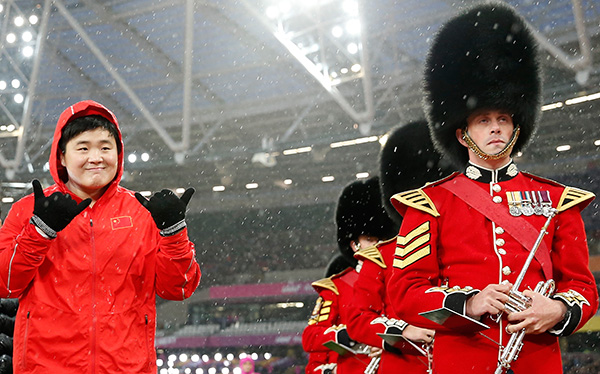 从抑郁中走出，夺金后的巩立姣唱了一首刘德华的歌