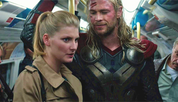 澎湃联播｜当我们在坐地铁时候，我们在做些什么？