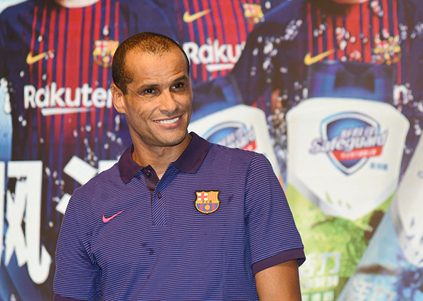 对话里瓦尔多：内马尔离开巴萨是好事，中国足球路还很长