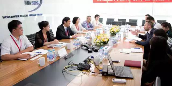 国家电网版战狼Ⅱ：在非洲遭遇拘留、传染病，全身毛发剃光