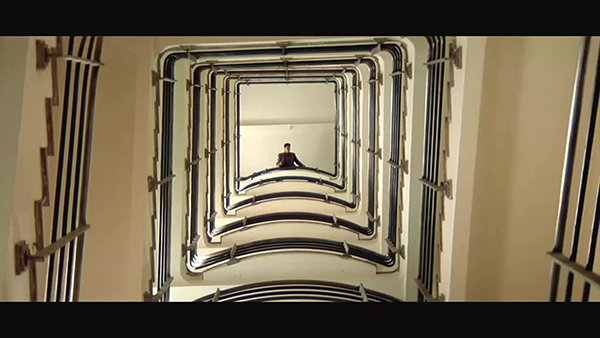 废弃厂房的华丽转身，巴黎问题区域里的“好莱坞”