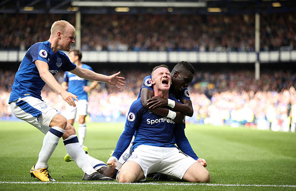 英超开局就演豪门惊悚剧，情怀满满鲁尼回归就进球