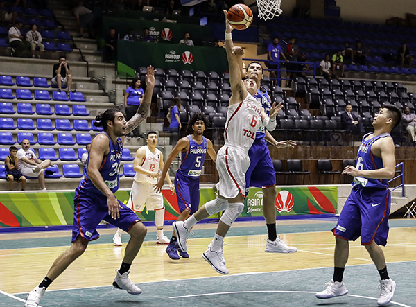 郭艾伦一人扛起中国男篮，这样的外线领袖20年没见过了