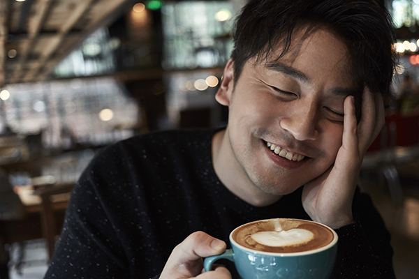 专访｜雷佳音：男人只要克服自私，就会有魅力