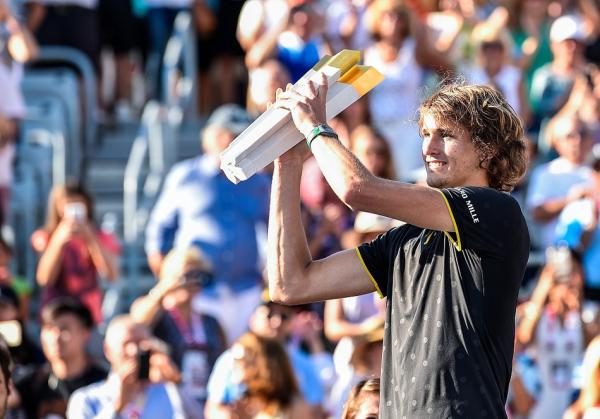 费德勒输给了20岁的“自己”，95后少年会是下一代天王吗