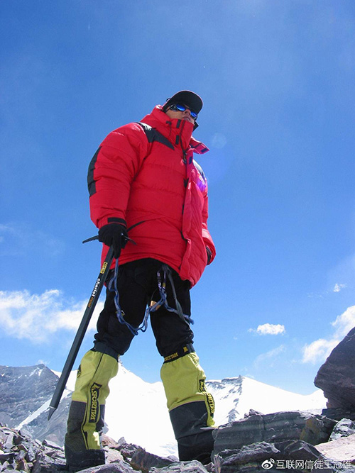 53岁张朝阳挑战横渡：爬过雪山跑过马拉松，我挺了不起的