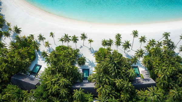 这个七夕在碧海蓝天下，尽享极致私密的海岛之恋